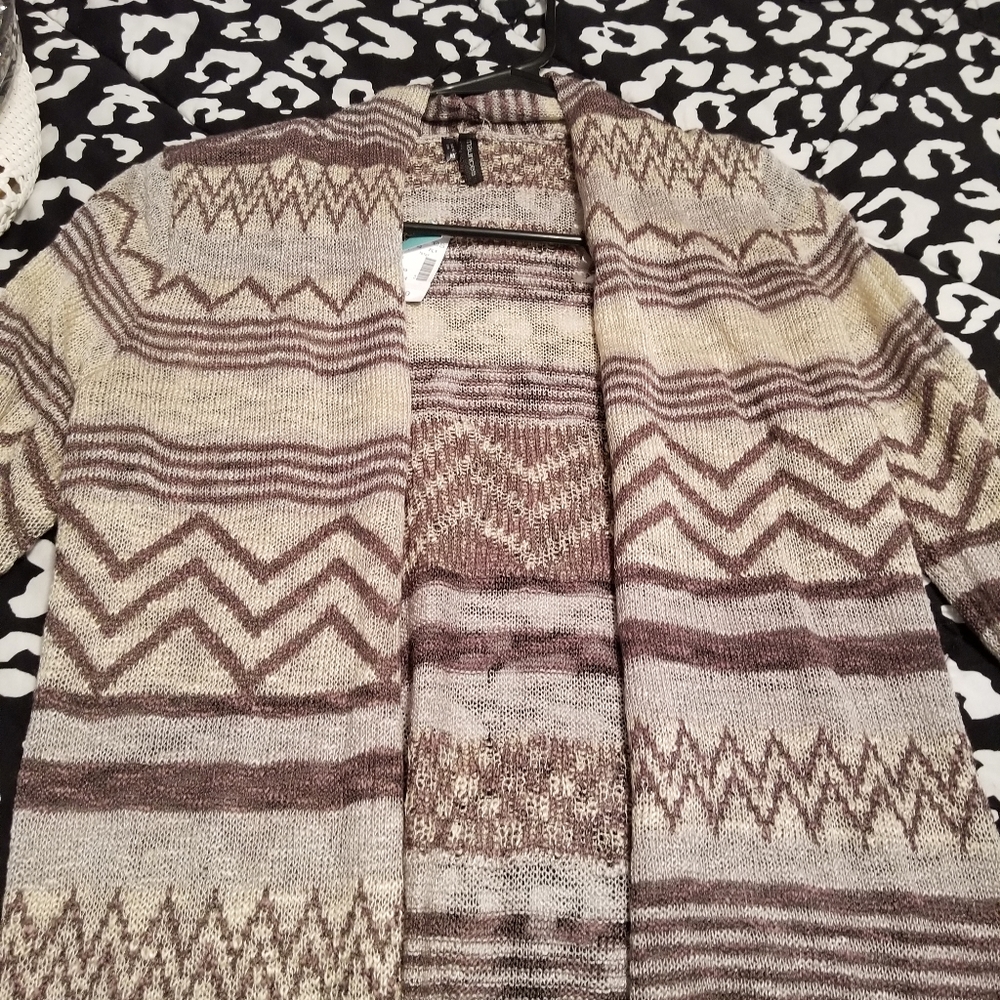 NWT purple & tan cardigan